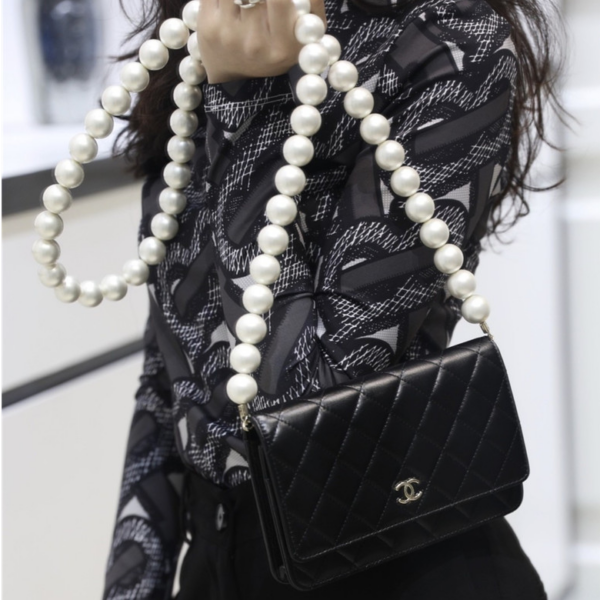 Túi Chanel Large Bowling Bag Giant Pearl Black AP1898-B04327-94305 - Ảnh 3