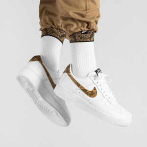 Alternative view of Giày Nike Air Force 1 Low Retro 'Ivory Snake' AO1635-100