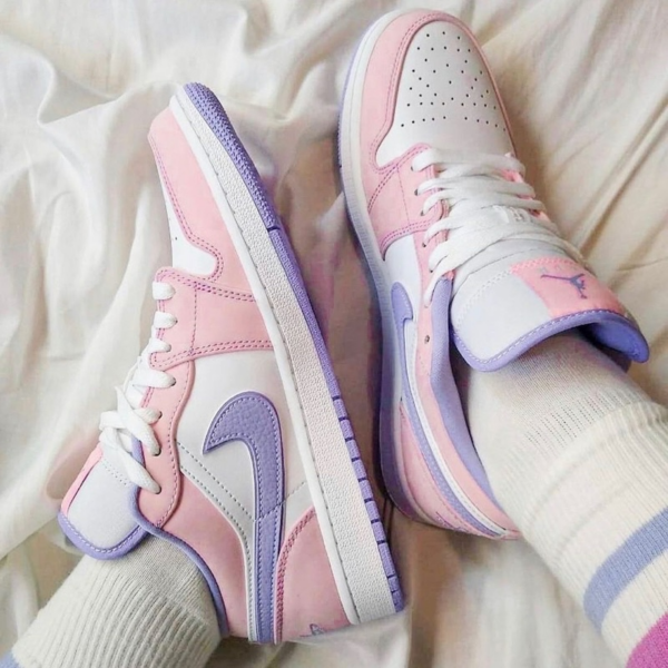 Giày Nike Air Jordan 1 Low SE GS 'Arctic Punch' CV9844-600 - Ảnh 5