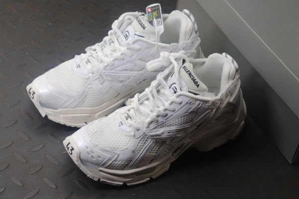 Giày Balenciaga Runner Sneaker 'White' 656065-W3RA1-9000 - Ảnh 3