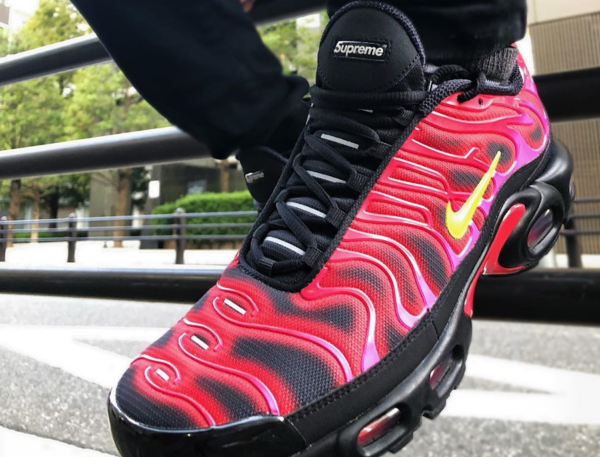 Giày Nike Supreme x Air Max Plus TN 'University Red' DA1472-600 - Ảnh 7