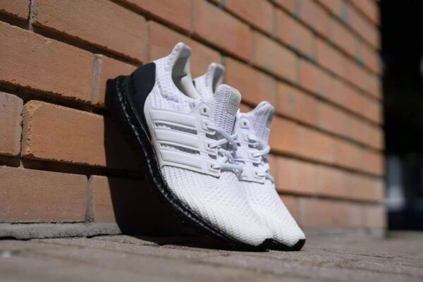 Giày Adidas UltraBoost 4.0 'Orchid Tint Black' DB3197 - Ảnh 4
