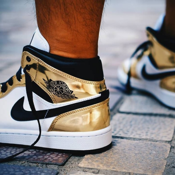 Giày Nike Air Jordan 1 Mid SE GS 'Metallic Gold' DC1420-700 - Ảnh 3
