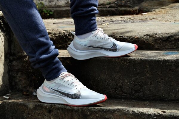 Giày Nike Zoom Gravity W “Summit White” BQ3203-101 - Ảnh 2