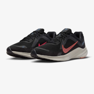 Giay Nike Quest 5 'Black University Red' DD0204-004