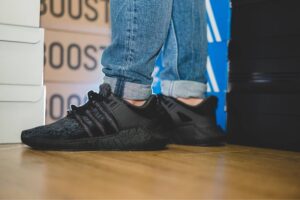 Alternative view of Giày Adidas EQT Support 'Black Friday' BY9512