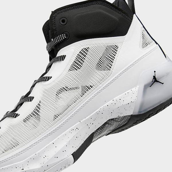 Giay Nike Jordan 37 'Oreo' DD6958-108