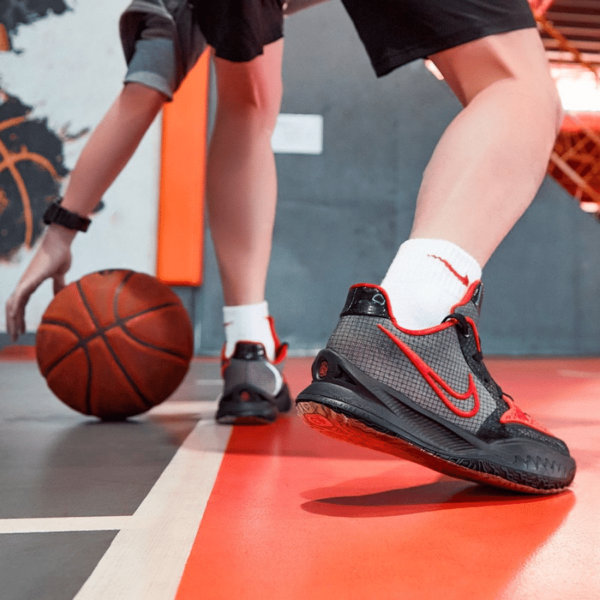 Giày Nike Kyrie Low 4 EP 'Black Red' CZ0105-006 - Ảnh 4