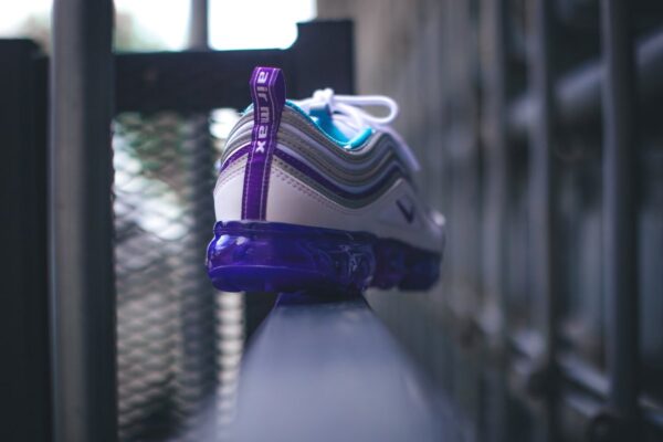 Giày Nike Air VaporMax 97 'Varsity Purple' AJ7291-100 - Ảnh 7