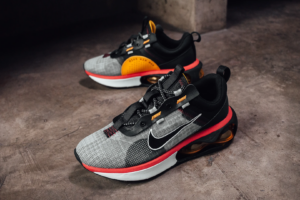 Giay Nike Air Max 2021 'Black Mystic Red' DH4245-001
