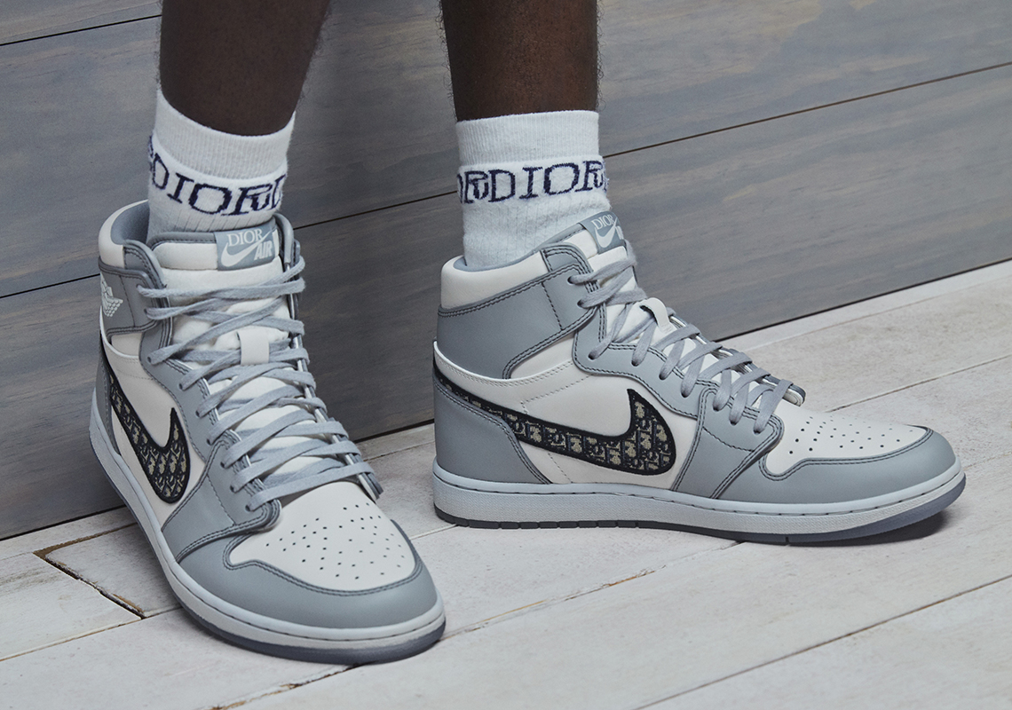 Giày Nike Dior x Air Jordan 1 High 'Wolf Grey' CN8607-002 - Ảnh 5