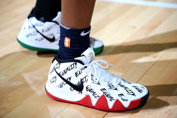 Giày Nike Kyrie 4 'BHM' AO3167-900 - Ảnh 5