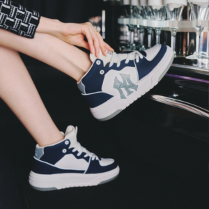 Giay MLB Chunky Liner High New York Yankees 'Navy' 3ASXCB12N-50NYD