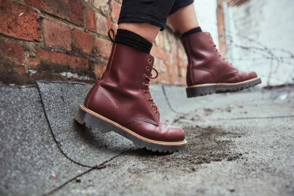 Giày Dr. Martens 1460 Pascal Virginia Cherry Red Boots 13512411 - Ảnh 5