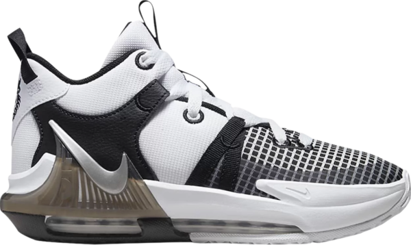 Giay Nike LeBron Witness 7 GS 'White Black' DQ8650-100