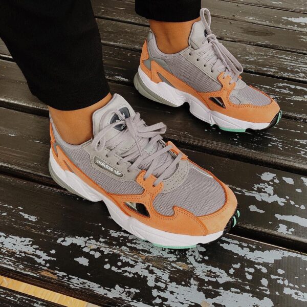 Giày Adidas Falcon 'Light Granite' B28130 - Ảnh 2