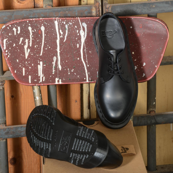 Giày Dr.Martens Mono Smooth Leather Oxfor 14345001 - Ảnh 6