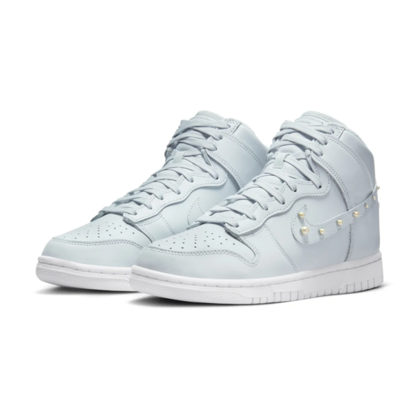 Giay Nike Dunk High SE 'Dons Pearls' DR5488-001