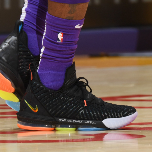 Giày Nike LeBron 16 'I Promise' AO2588-004 - Ảnh 2