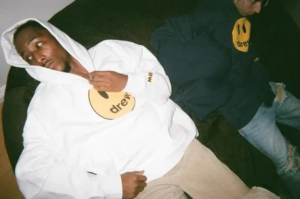 Alternative view of Áo Drew House Mascot Hoodie Off White