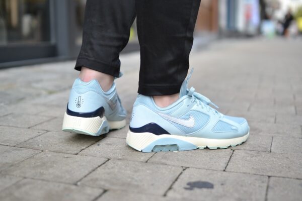Giày Nike Air Max 180 'Black & Ocean Pack' ICE AV3734-400 - Ảnh 2