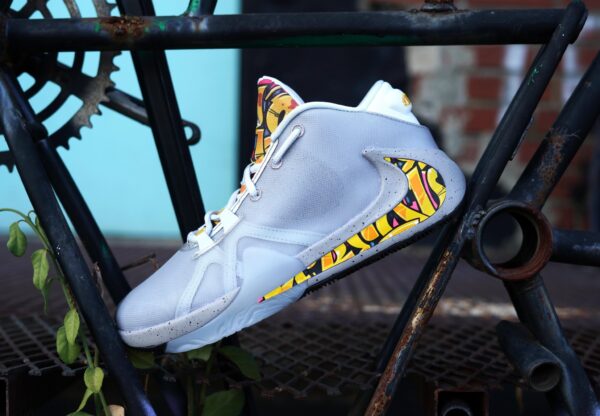 Giày Nike Zoom Freak 1 Graffiti BQ5633-005 - Ảnh 3
