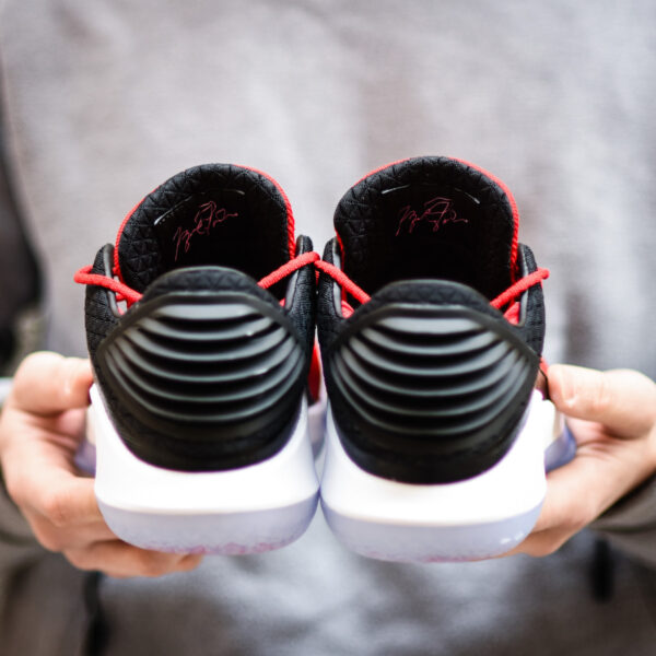 Giày Nike Air Jordan 32 Low GS 'Win Like 96' AA1257-603 - Ảnh 2