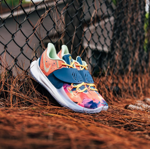 Giày Nike Kyrie Low 3 'Tie-Dye' CJ1286-600 - Ảnh 3