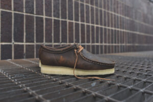Giay Clarks Wallabee 'Beeswax' 261-56605