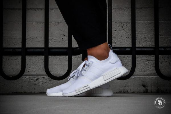 Giày Adidas NMD_R1 Primeknit 'Japan Triple White' BZ0221 - Ảnh 2