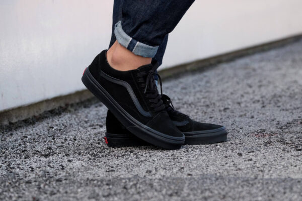 Giày Vans Old-Skool 'Triple Black' VN000D3HBKA - Ảnh 4
