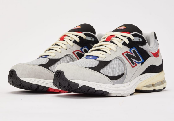 Giay New Balance 2002R 'Lovers Only' M2002RDV