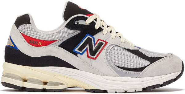 Giay New Balance 2002R 'Lovers Only' M2002RDV