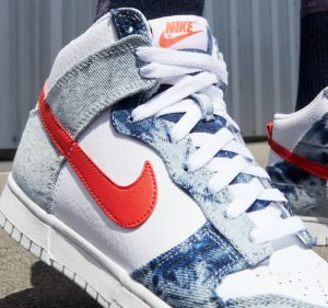 Giay Nike Dunk High 'Washed Denim Pack' DV2181-900