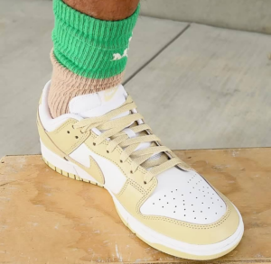 Giay Nike Dunk Low 'Team Gold' DV0833-100