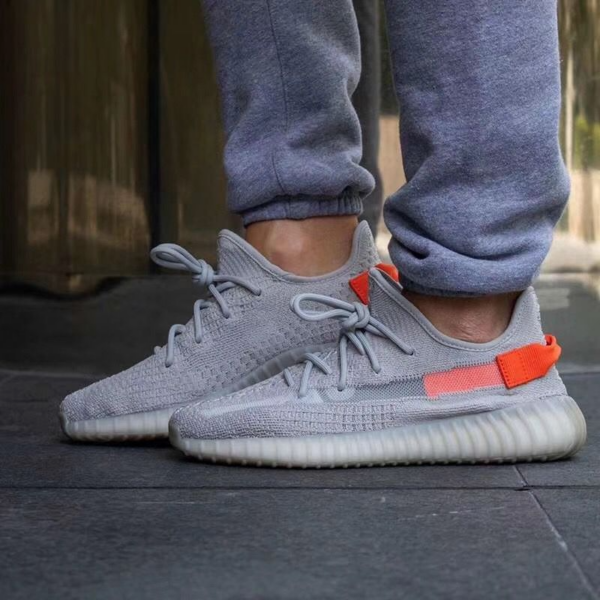 Giày Adidas Yeezy Boost 350 V2 'Tail Light' FX9017 - Ảnh 3