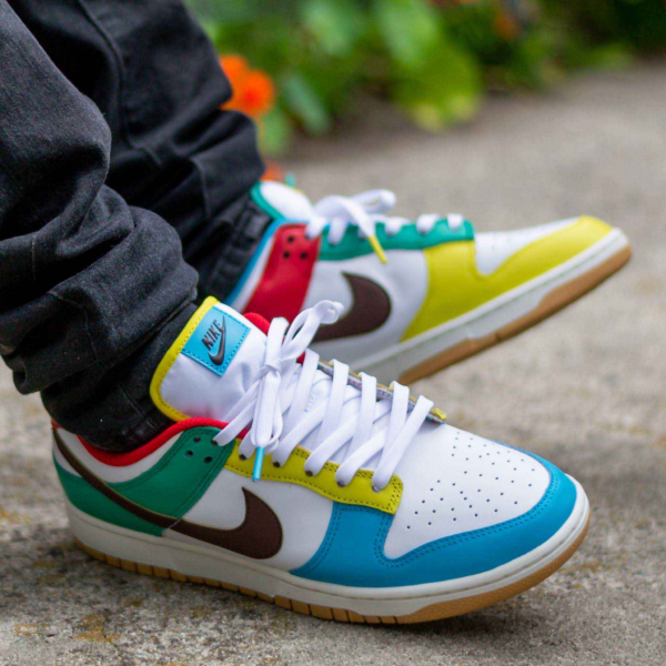 Giày Nike Dunk Low SE GS 'Free.99 White' CZ2496-100 - Ảnh 4