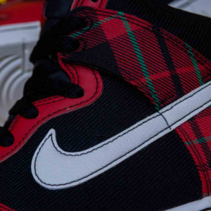 Giay Nike Dunk High 'Black University Red' DV0826-001