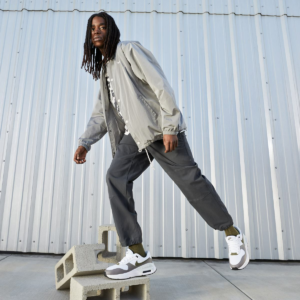 Giay Nike Air Max SYSTM 'White Medium Olive' DV7587-100