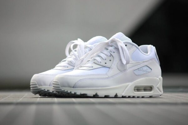Giày Nike Wmns Air Max 90 'White' CQ2560-100 - Ảnh 3