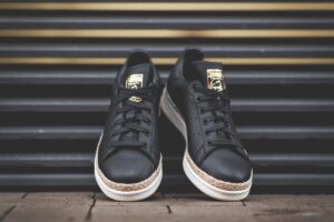 Alternative view of Giày Adidas Stan Smith New Bold Nere Bianche DA9536