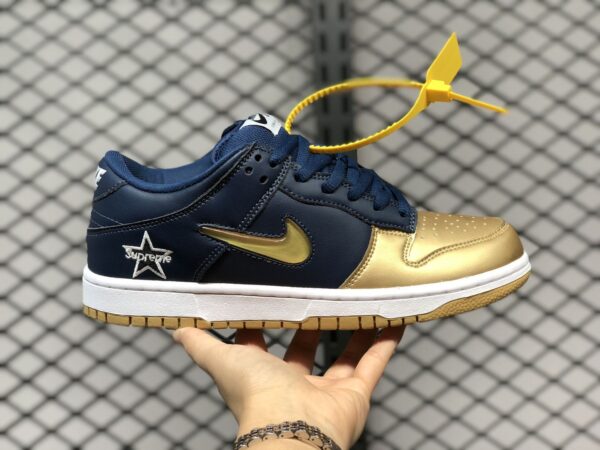 Giày Nike Supreme x Dunk SB Low QS 'Metallic Gold' CK3480-700 - Ảnh 5