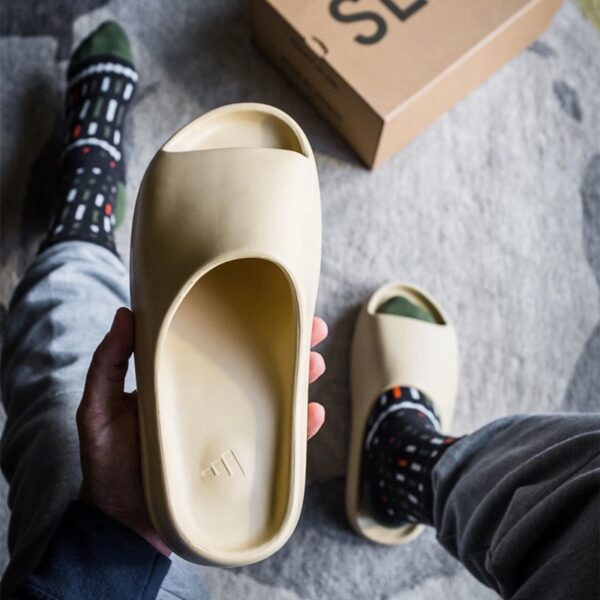 Dép Adidas Yeezy Slide Bone FW6345 - Ảnh 2