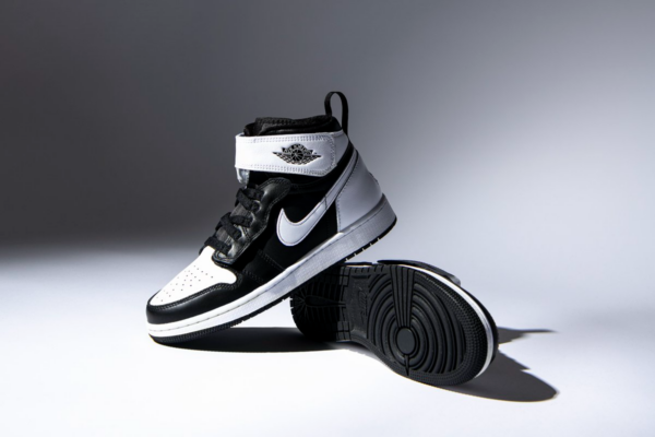 Giày Nike Air Jordan 1 High FlyEase GS 'Black White' DC7986-011 - Ảnh 4