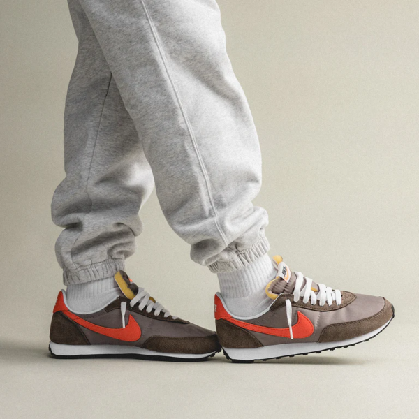 Giày Nike Waffle Trainer 2 'Moon Fossil' DH1349-002 - Ảnh 5