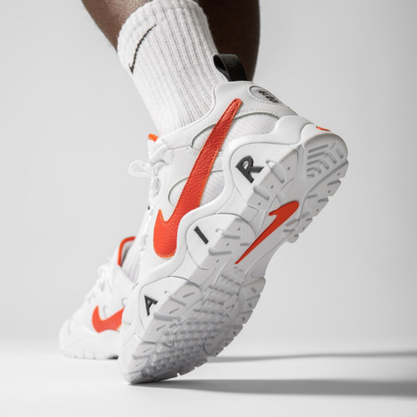 Giày Nike Air Barrage Low 'Rucker Park' CJ5395-100 - Ảnh 2