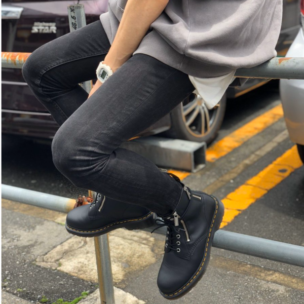 Giày Dr. Martens 1460 Zip Nappa Amphibious Black 26103001 - Ảnh 2