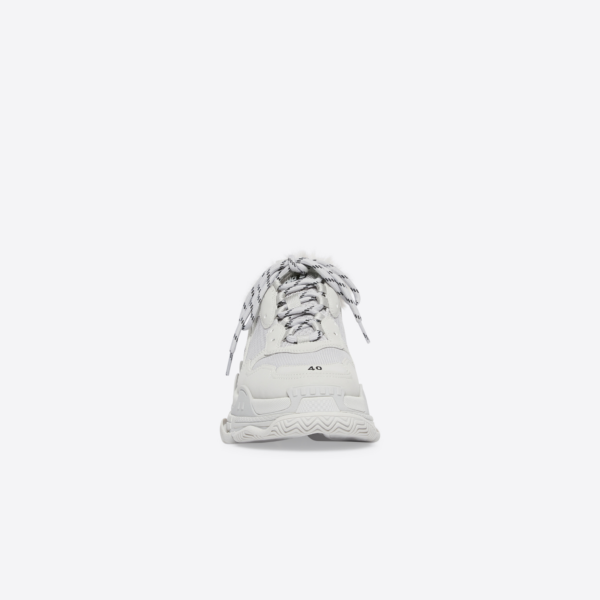 Giày Balenciaga Triple s Trainers Fake Fur 668563W3CQ51210 - Ảnh 3