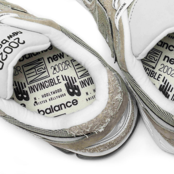 Giày New Balance INVINCIBLE x N.HOOLYWOOD x 2002R 'Grey' ML2002RV - Ảnh 6