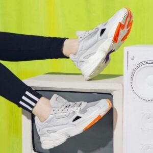 Alternative view of Giày Adidas Wmns Falcon 'Raw White' EE5118